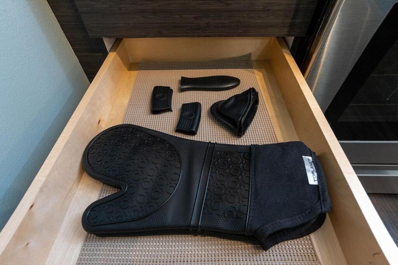 Self Check-In-Washer-Dryer-4Ksmart Tv-King Bed-Gym Такома Екстериор снимка